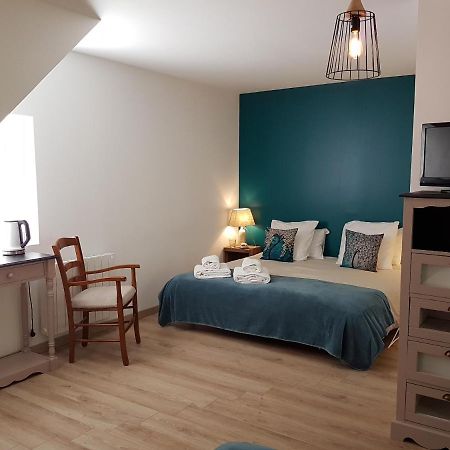 Le Moulin De Charin Bed & Breakfast La Pommeraie-sur-Sèvre Екстериор снимка