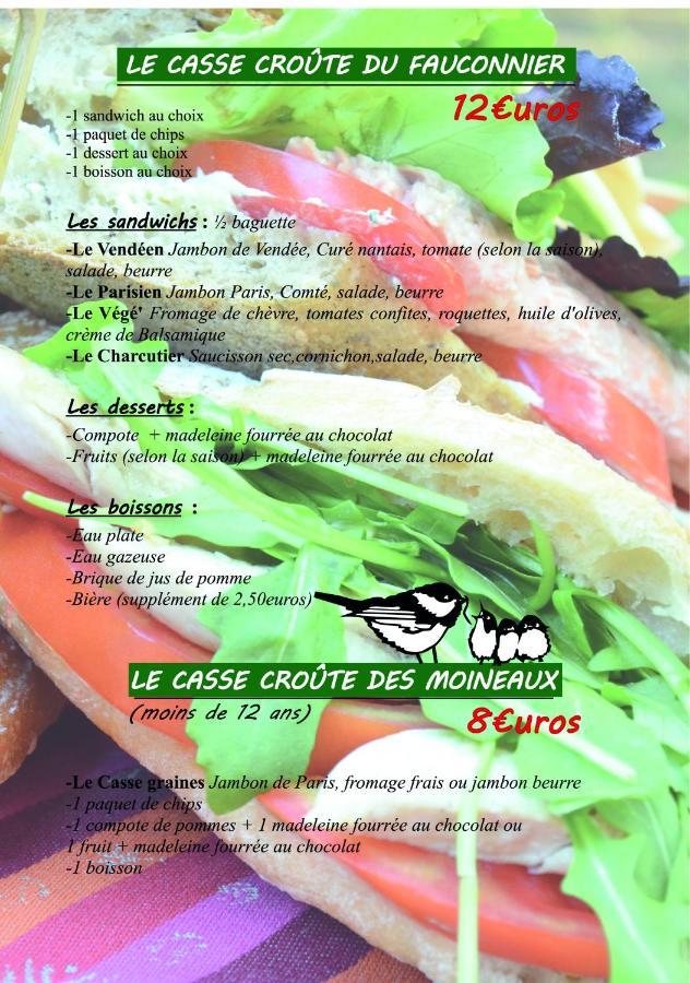 Le Moulin De Charin Bed & Breakfast La Pommeraie-sur-Sèvre Екстериор снимка