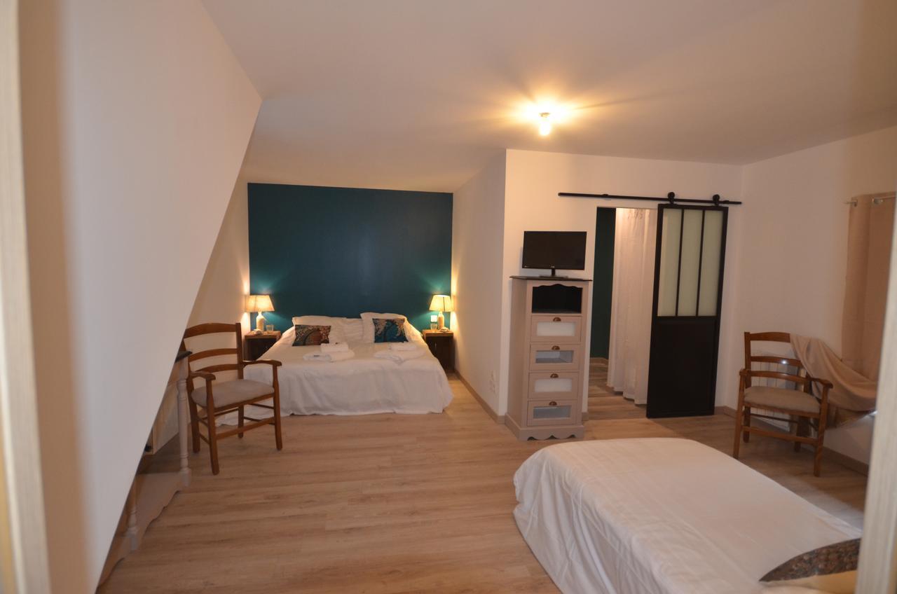 Le Moulin De Charin Bed & Breakfast La Pommeraie-sur-Sèvre Екстериор снимка